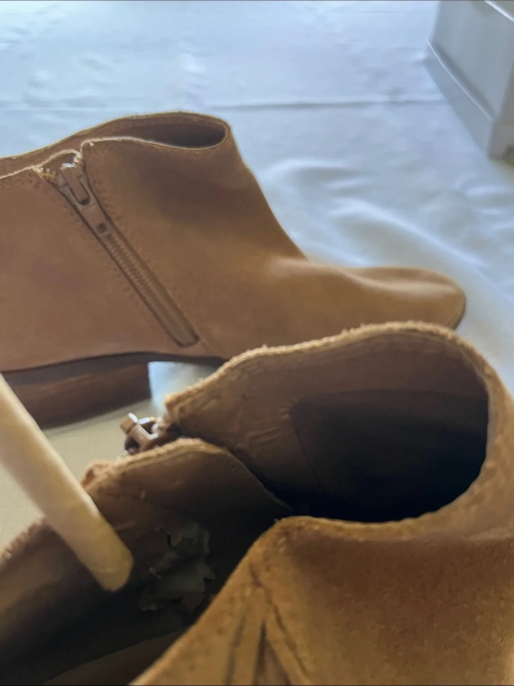 Lucky Brand Tan Suede Fringe Western Ankle Booties Size 8.5